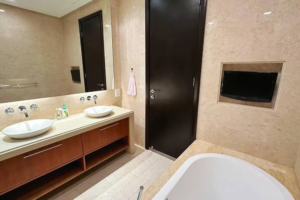 Apartment Straits Quay 1 Bedroom Elegant Suite - Infinity Seaview Tanjung Tokong
